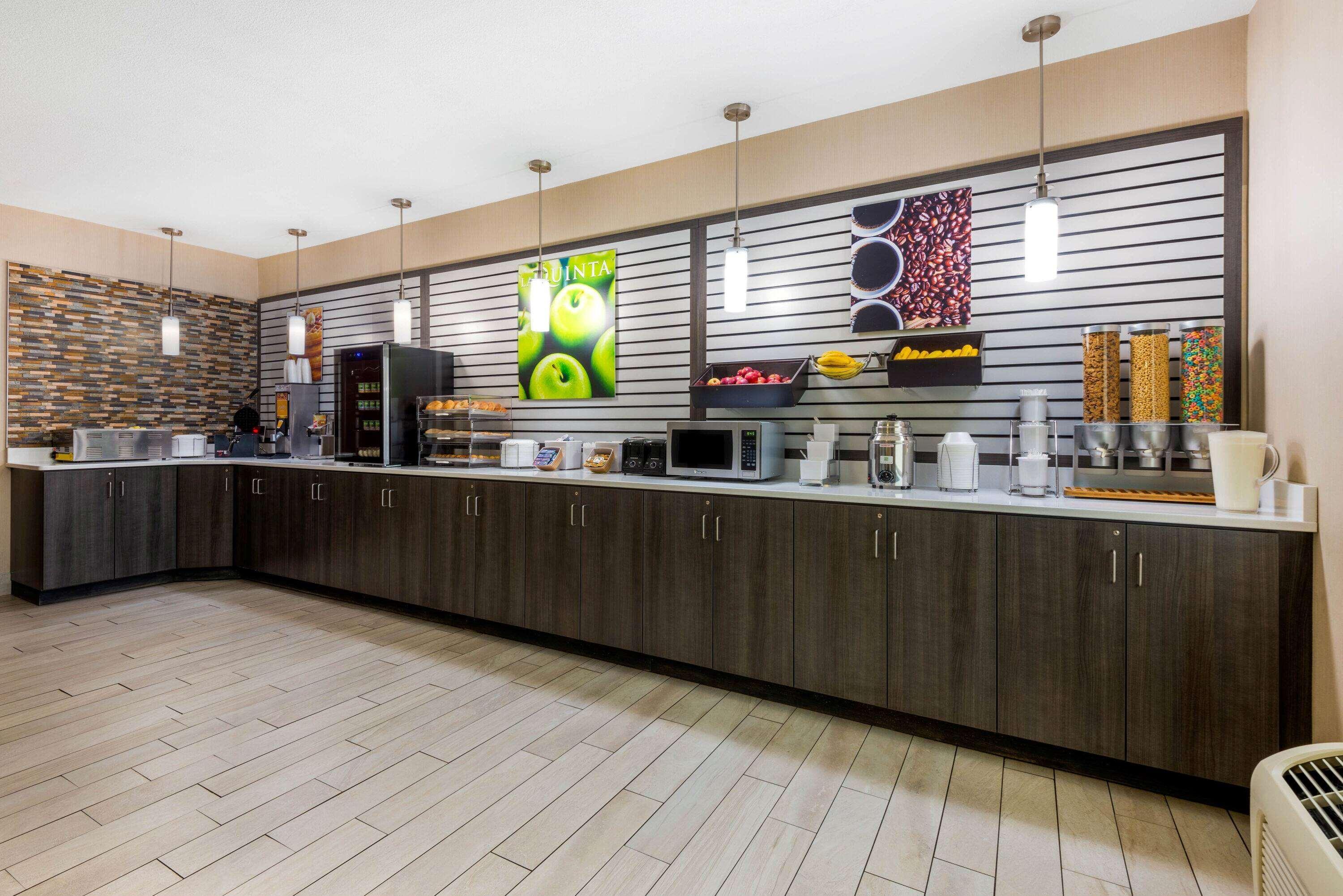 Hotel La Quinta By Wyndham 3*